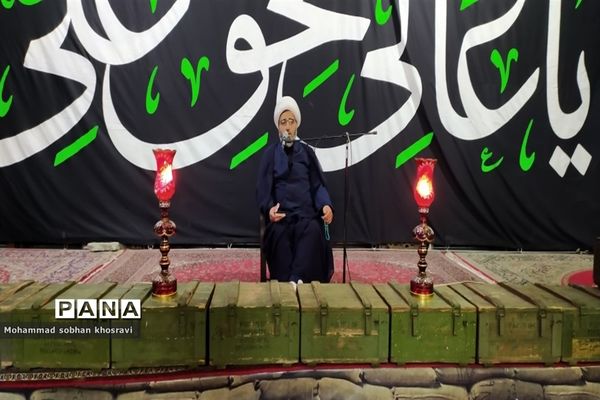 خدمت رسانی به مردم  در گلزار  شهدا  ملارد در شب قدر