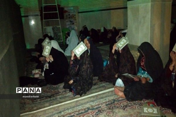 مراسم  شب قدر درمسجد قلعه خواجه جوادآباد
