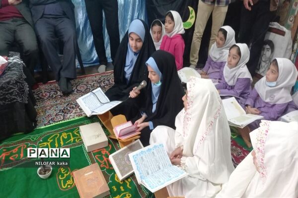 محفل انس با قرآن کریم در قائمشهر