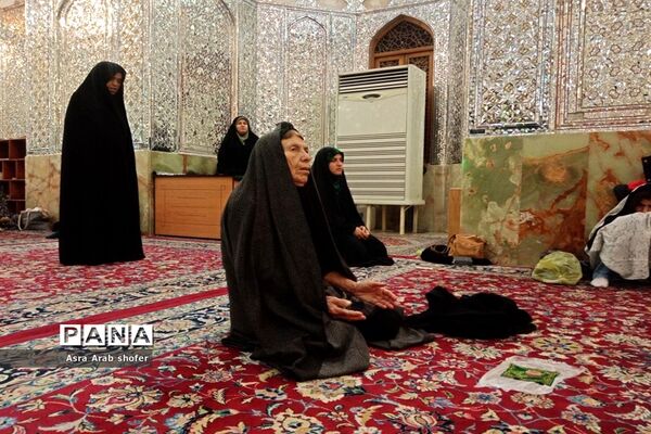 حال و هوای حرم مطهر حضرت شاهچراغ (ع) در شب بیست و یکم