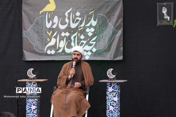 ضیافت افطاری دانش‌آموزان روزه اولی مدرسه صالحی زاده ناحیه ۲ یزد