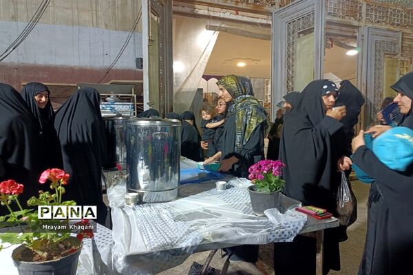 مراسم احیای شب بیست و یکم در حسینیه سیدالشهدای شیراز