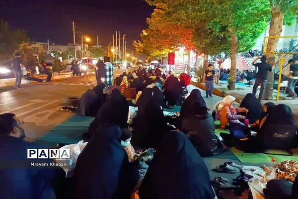 مراسم احیای شب بیست و یکم در حسینیه سیدالشهدای شیراز