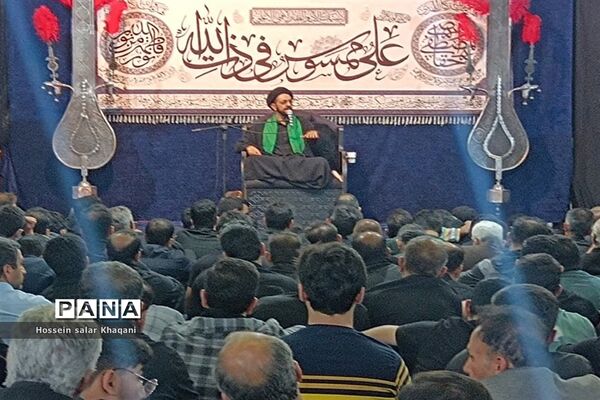 مراسم احیای شب بیست و یکم در حسینیه سیدالشهدای شیراز