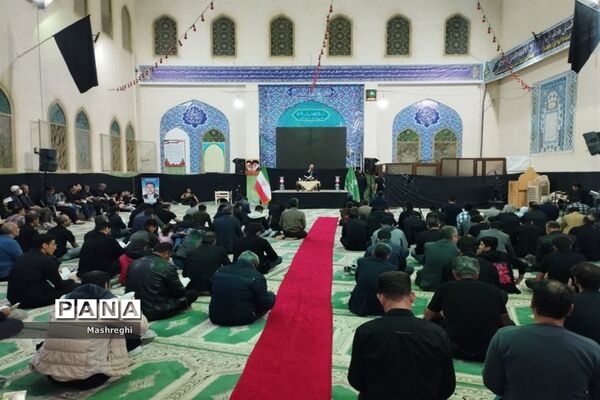 مراسم احیا شب بیست وسوم ماه مبارک رمضان در آستان مقدس امامزاده قاسم بن علی‌النقی (ع) آران و بیدگل