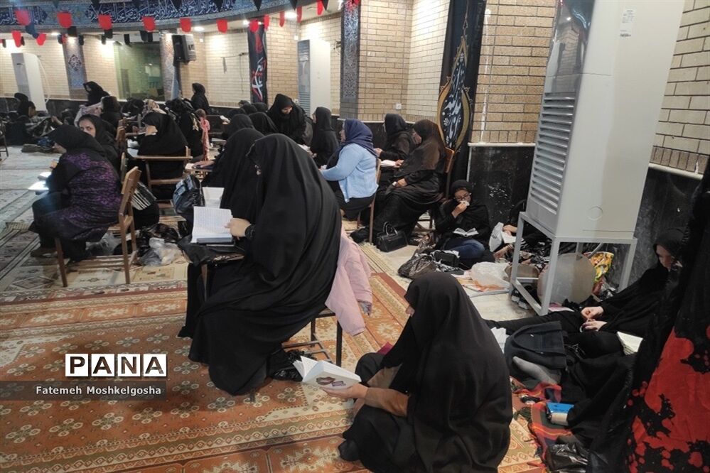 حال‌و‌هوای شب‌های قدر در مسجد دانشگاه فنی شهید باهنر شیراز