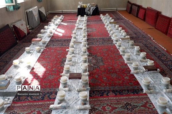 مراسم افطاری و دعای توسل در مدرسه شهریار