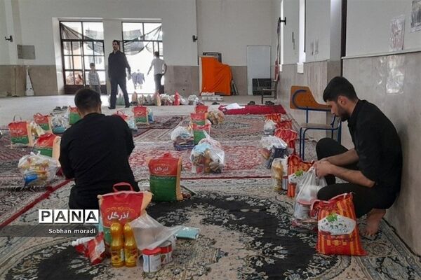 اهدای ۱۱٠ بسته ارزاق به خانواده‌های نیازمند در قرچک