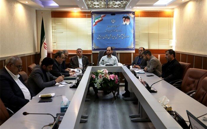 مدیران مدارس، شیوه‌نامه‌ها و دستورالعمل‌های ارسالی را جدی بگیرند