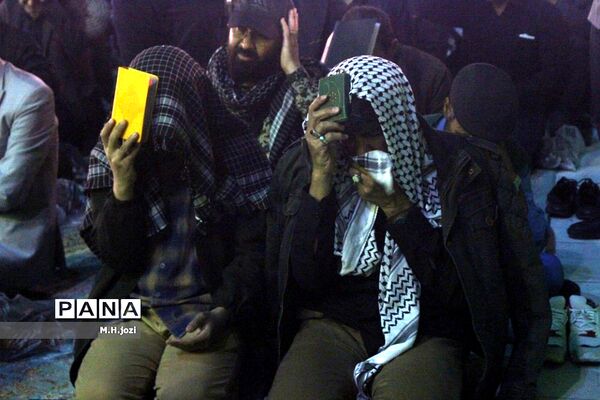 حال و هوای مسجد جمکران در شب های قدر