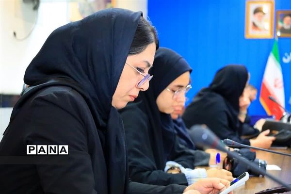 نشست مدیرکل آموزش و پرورش مازندران با اصحاب رسانه