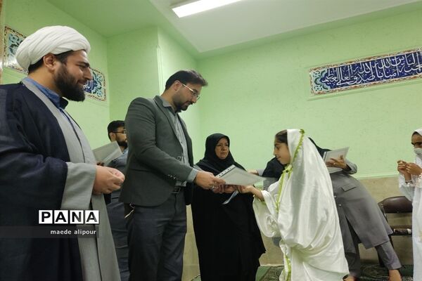 جشن روزه اولی‌ها در کامفیروز