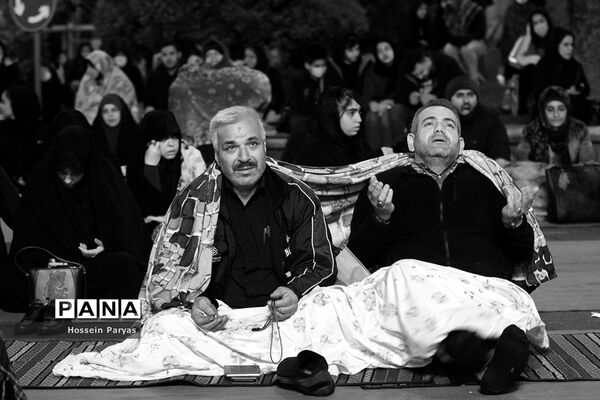 مراسم احیای شب بیست و سوم ماه رمضان در میدان فلسطین تهران