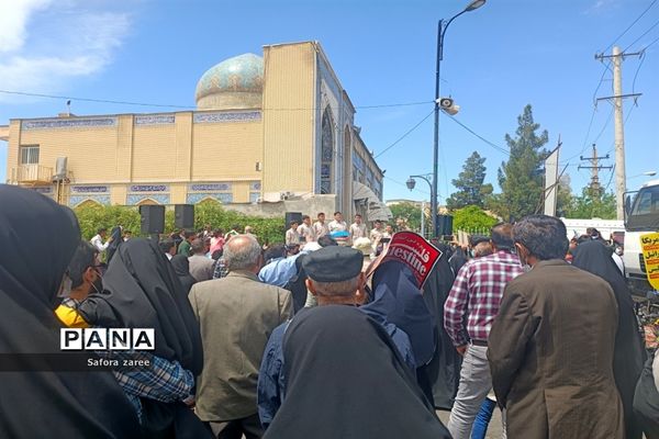 حضور باشکوه مردم و مسئولان سازمان دانش‌آموزی استان فارس در راهپیمایی روز قدس