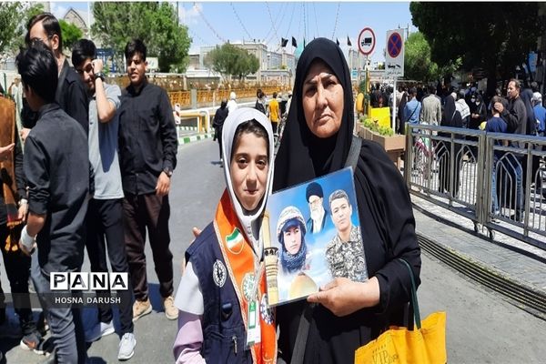 راهپیمایی با شکوه روز قدس در مشهد مقدس