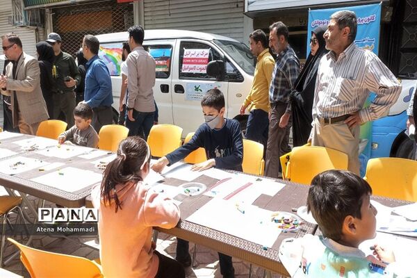حضور حماسی دانش‌آموزان و فرهنگیان در راهپیمایی روز قدس 1402
