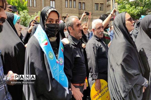 حضور باشکوه مردم در راهپیمایی روز قدس