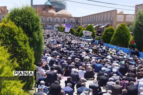 حضور گسترده مردم اصفهان در راهپیمایی روز قدس