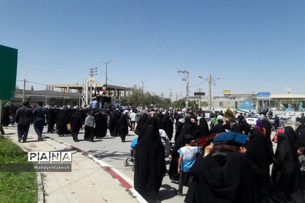 حضوردانش‌آموزان و فرهنگیان رامهرمز در راهپیمایی روز قدس