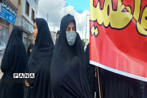 حضور دانش‌آموزان و فرهنگیان شهرستان طارم در راهپیمایی روز قدس
