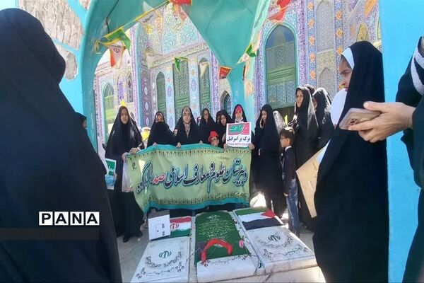 حضور گسترده دانش‌آموزان ابرکوهی  در راهپیمایی روز قدس