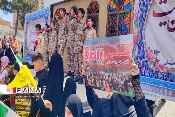 راهپیمایی بزرگ روز جهانی قدس در شهرستان رباط‌کریم