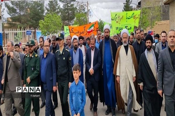 راهپیمایی باشکوه روز قدس در شهر صفی آباد