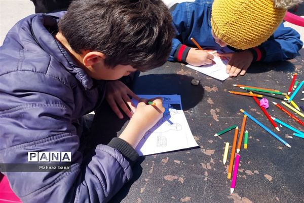 حضور پرشور دانش‌آموزان منطقه نیر در راهپیمایی روز قدس