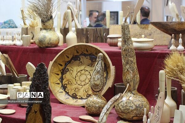 غرفه‌های صنایع دستی قرآنی در سی‌امین نمایشگاه بین‌المللی قرآن کریم