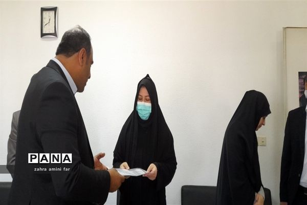 نشست اصحاب رسانه با سرپرست اداره فرهنگ ارشاد شهرستان نور