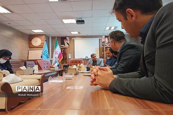 جلسه کمیته فرهنگی ششمین کنگره شهدای دانش‌آموزی منطقه ۱۶