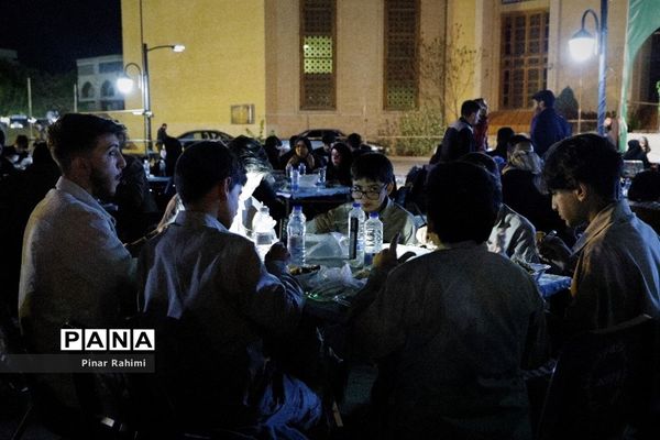 ضیافت افطاری فلسطینی