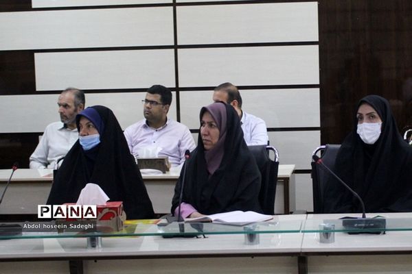 کارگاه آموزشی اصول ایمنی و بهداشت مواد غذایی در اداره کل آموزش و پرورش استان بوشهر