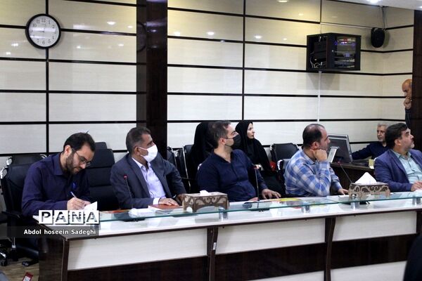 کارگاه آموزشی اصول ایمنی و بهداشت مواد غذایی در اداره کل آموزش و پرورش استان بوشهر