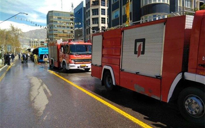 سوختگی ۶ نفر در آتش‌سوزی کارگاهی در خیابان دماوند