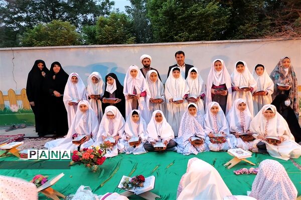 برگزاری محفل بزرگ دانش‌آموزی انس با قرآن  در خاتم