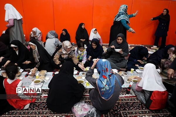 مهمانی خدا