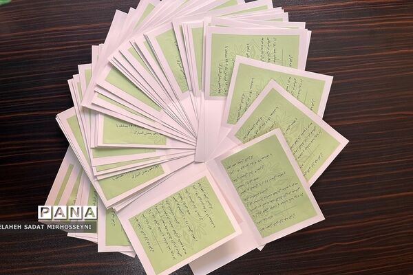 برگزاری مراسم افطاری دانش‌آموزی در دبستان دخترانه ایثار۳  فشافویه
