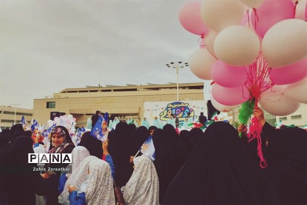 جشن بزرگ روزه اولی‌ها در میدان شهدا