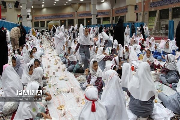 بر پایی جشن بزرگ 1500 روزه اولی دختر و پسر در  بجنورد