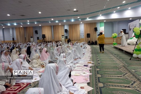 جشن بزرگ «روزه اولی‌ها» در مصلای شهرستان رباط‌کریم