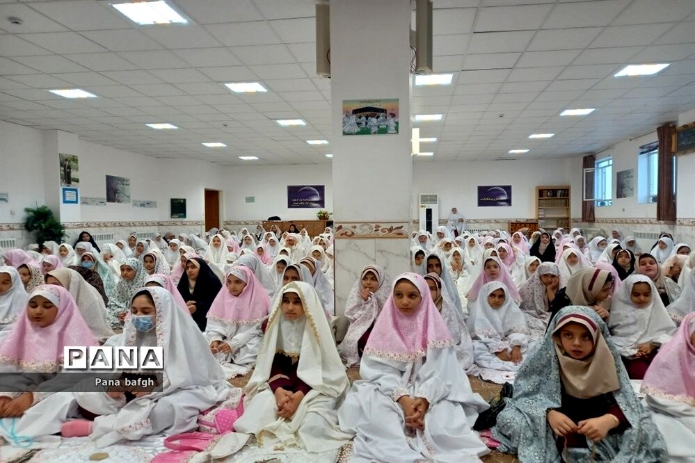 افطاری دوستانه در مهمانی خدا