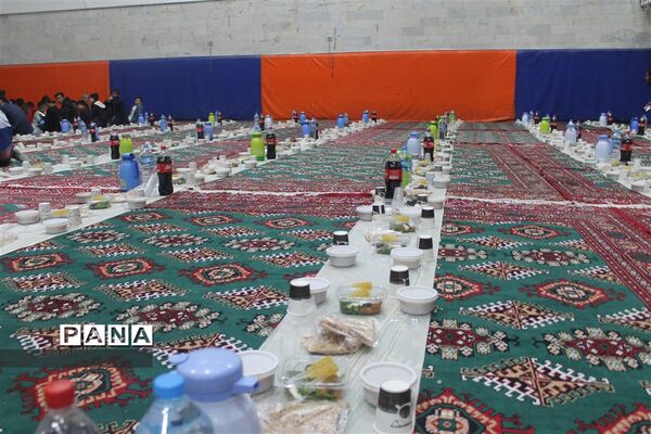 طرح اکرام ایتام در ورزشگاه ثامن الائمه ناحیه ۵ مشهد مقدس