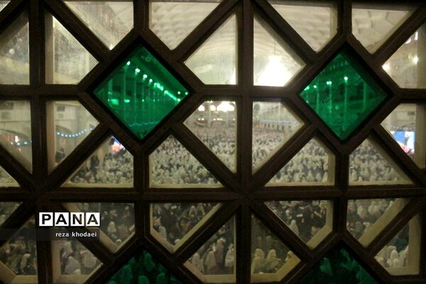 جشن بزرگ  ۱۰ هزار نفری دختران روزه اولی در تبریز -۲