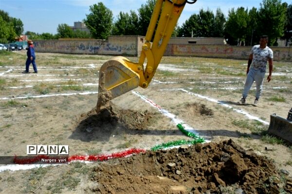 آیین کلنگ‌زنی ساخت 2 مدرسه در حصار زیرک شهریار