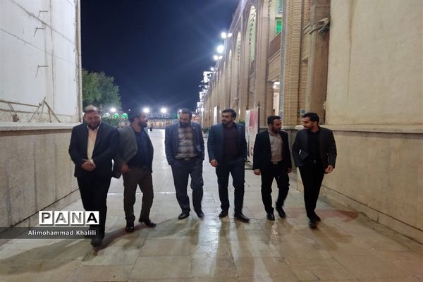 تجدید میثاق روسای سازمان دانش‌آموزی 3 شهر مقدس(مشهد،قم و شیراز) با شهدای دانش‌آموز شاهچراغ (ع)