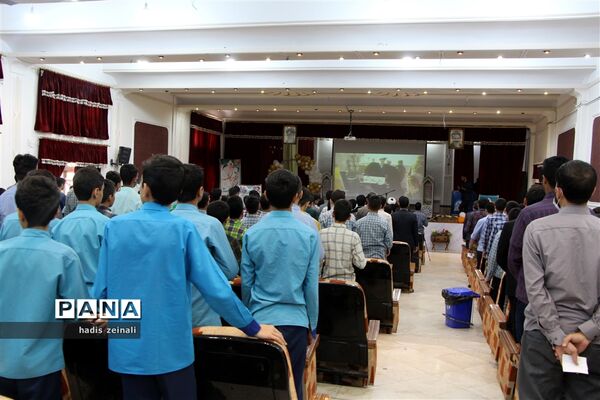 ‌همایش تجلیل از فعالان حوزه قرآن، عترت و نماز ناحیه یک با حضور امام جمعه یزد