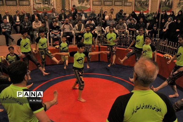 آیین تجلیل از پهلوان «محسن عاصی» در قم