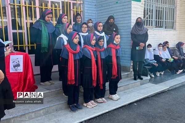 گرامیداشت روز ارتش جمهوری اسلامی ایران در دبستان شهید سجادیان رودهن
