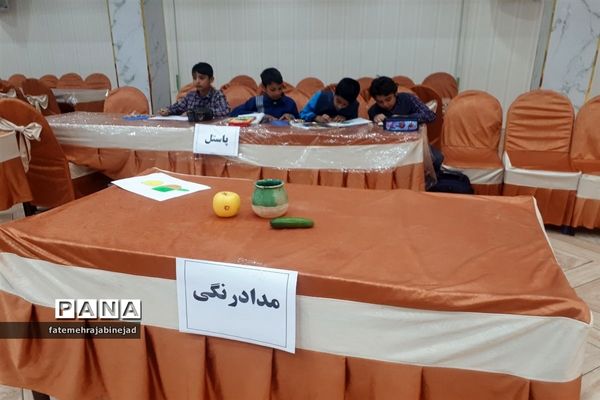 برگزاری جشنواره هنرهای تجسمی ویژه پسران ابرکوهی